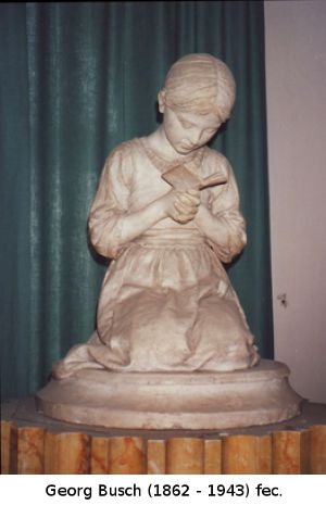 Betendes ("lesendes") Mädchen