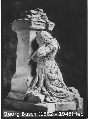 Frau in altdeutscher Tracht, trauernd