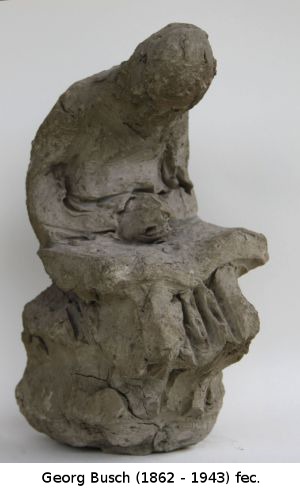 zu P3 Mädchen sitzt und liest