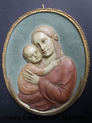 Mater-Amabilis-Relief