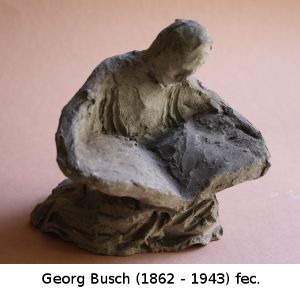 zu P3 Mädchen mit großem Buch