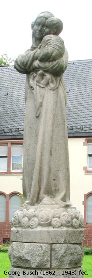 Mater-Amabilis-Statue III